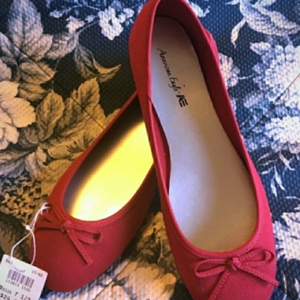 Red Women's Flats
